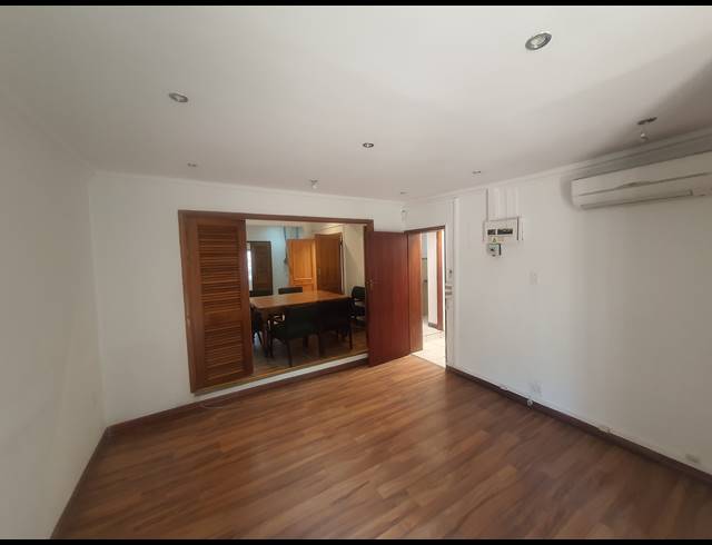 210M² BUSINESS TO LET IN NORWOOD